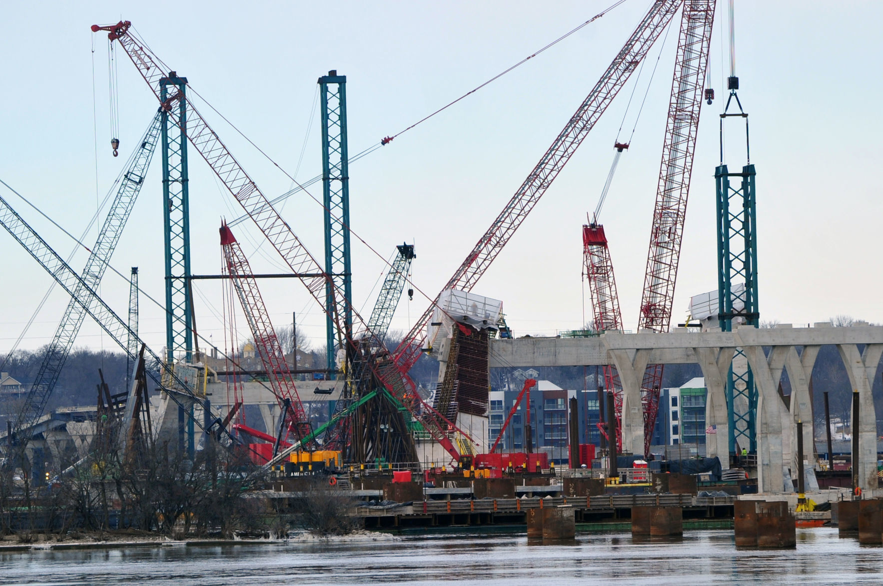 Interstate 74 Bridge construction update